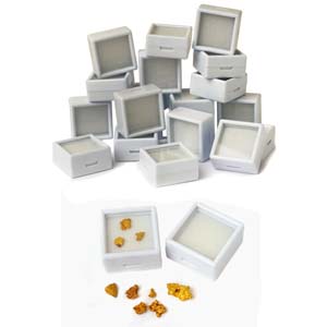 Boite Blanche En Plastique Et Verre Pour Collection Et