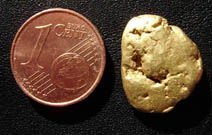 pépite d'or trouvé par Jean-Pierre Mandrick pépite d'or trouvé par Jean-Pierre Mandrick